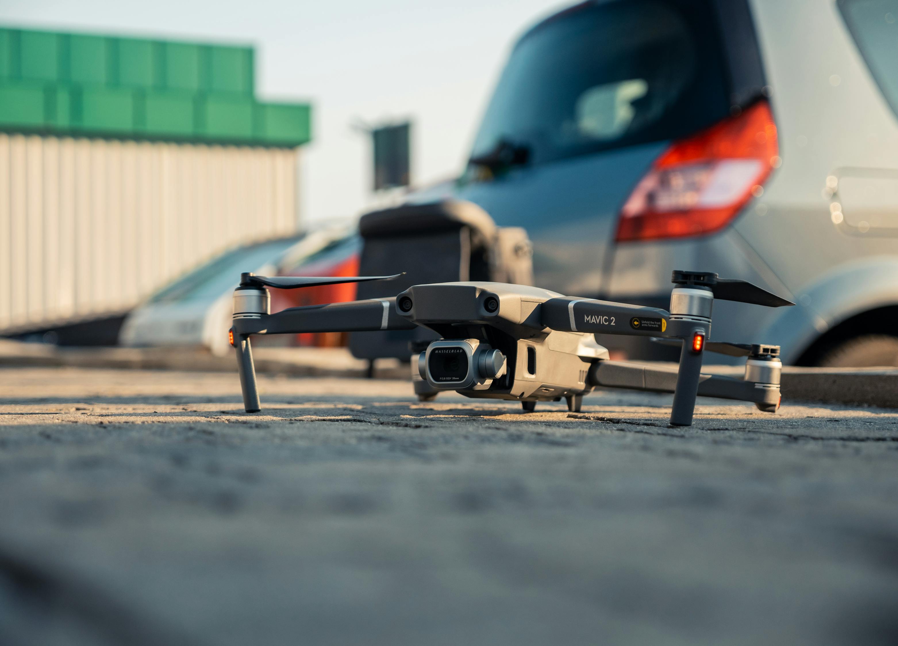 DJI最新機型引領(lǐng)無人機技術(shù)革新風(fēng)潮
